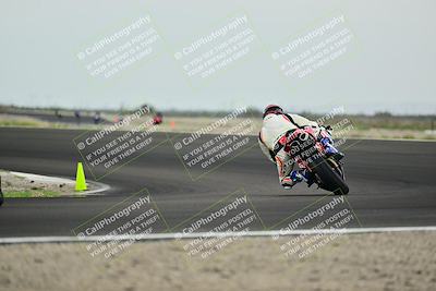 media/Apr-18-2025-TrackDaz (Fri) [[45f5874c44]]/A Group/Session 2 (Turn 10)/